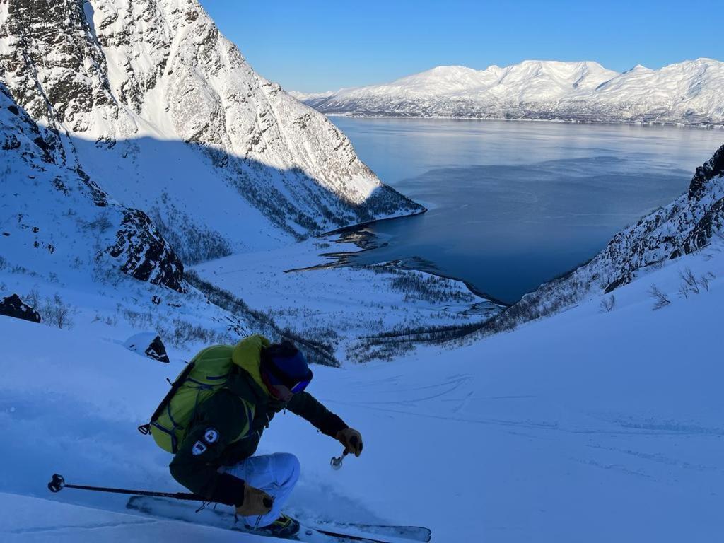 House In The Heart Of The Lyngen Alps With Best View Villa Lyngseidet Eksteriør billede