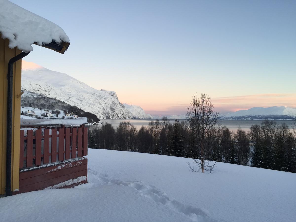 House In The Heart Of The Lyngen Alps With Best View Villa Lyngseidet Eksteriør billede