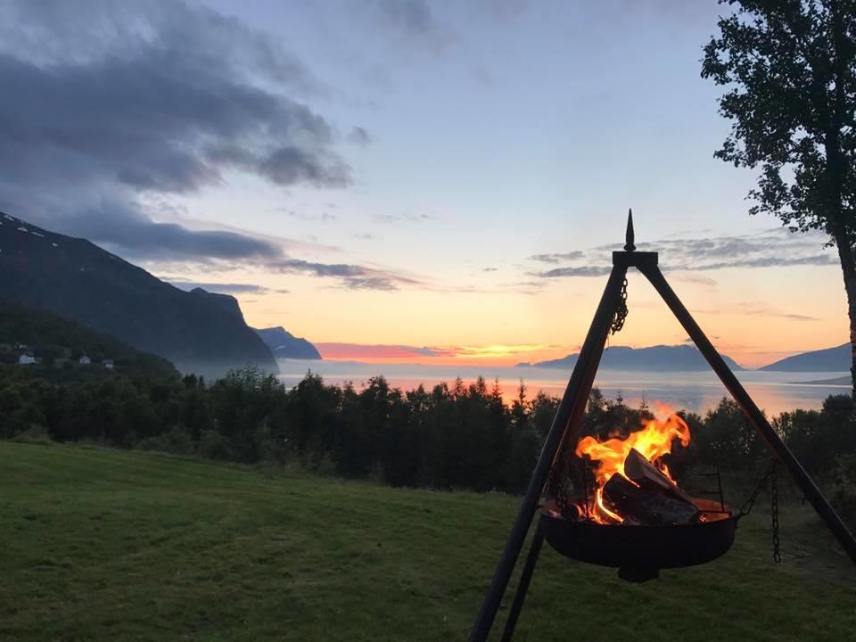 House In The Heart Of The Lyngen Alps With Best View Villa Lyngseidet Eksteriør billede