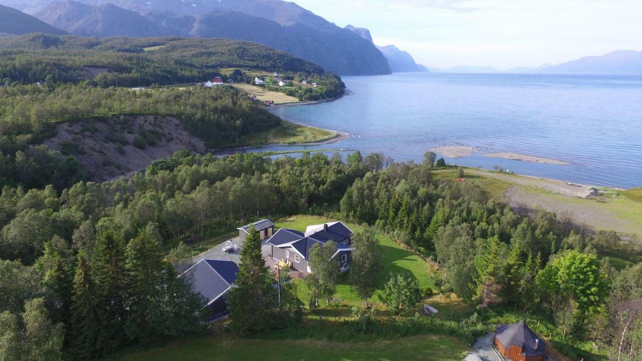 House In The Heart Of The Lyngen Alps With Best View Villa Lyngseidet Eksteriør billede